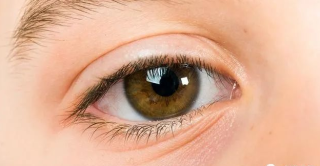 眼皮下垂矫正的优势是什么，手术注意事项有什么？